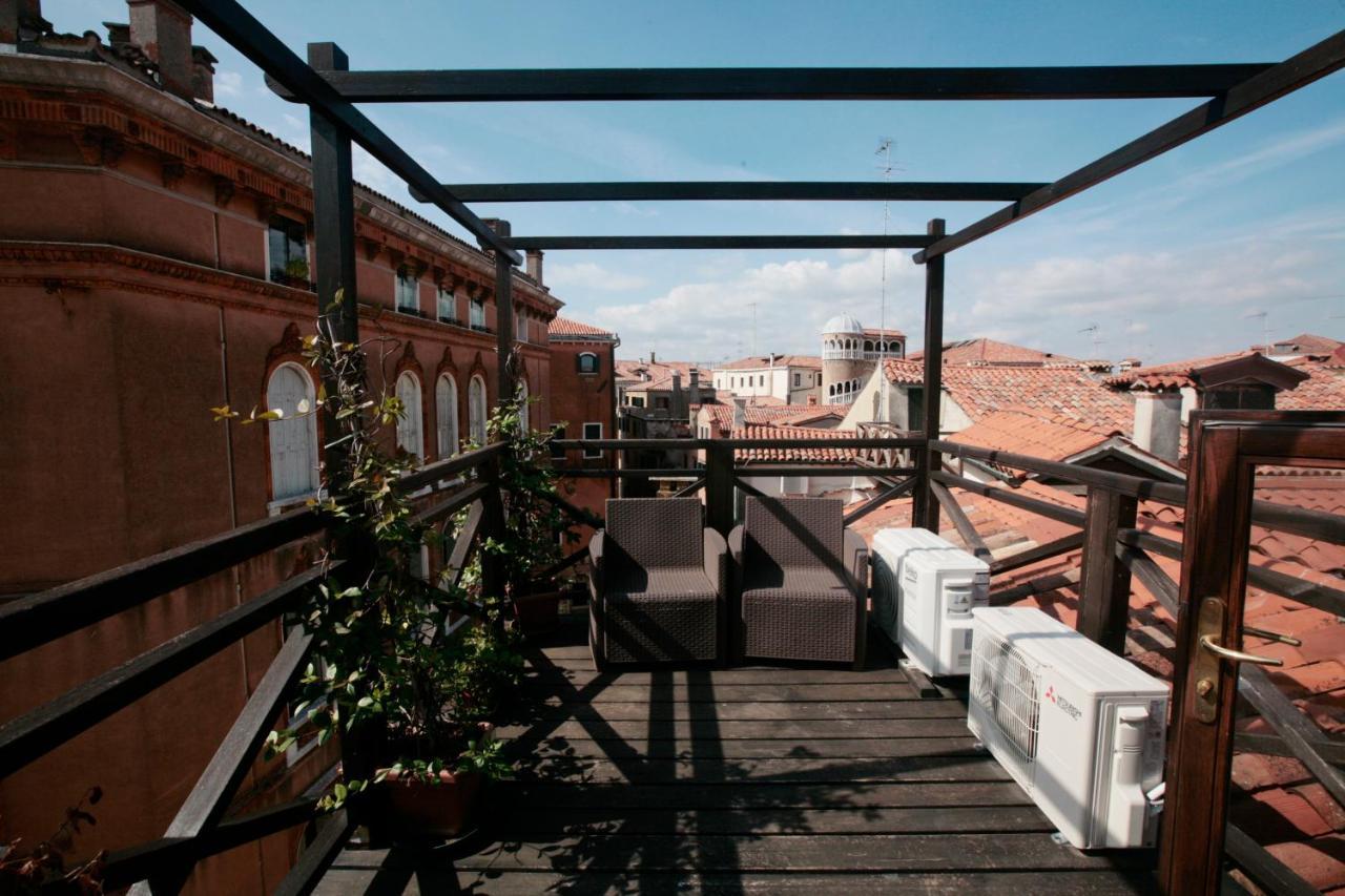 Venezia Residence Екстериор снимка